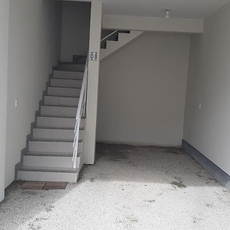 Apartamento 2 Quartos Com Estacionamento Tijucas Exteriör bild
