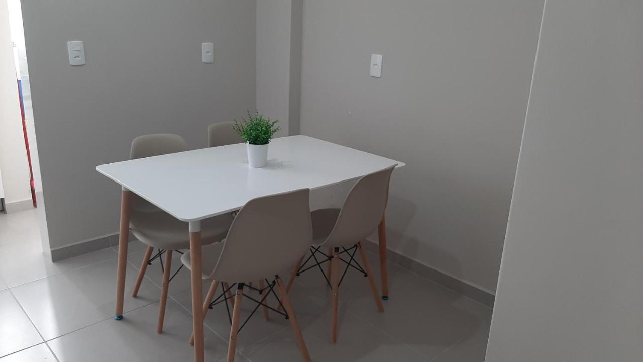 Apartamento 2 Quartos Com Estacionamento Tijucas Exteriör bild