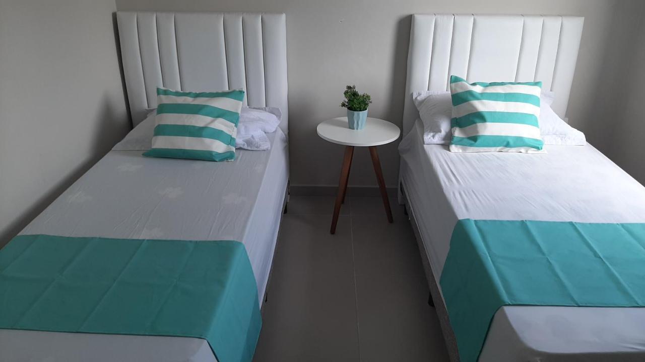 Apartamento 2 Quartos Com Estacionamento Tijucas Exteriör bild